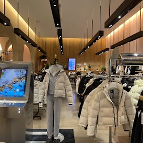 Commercial Retail Interior Commercial Retail Interior by DiamondPoint Contractors in Austin